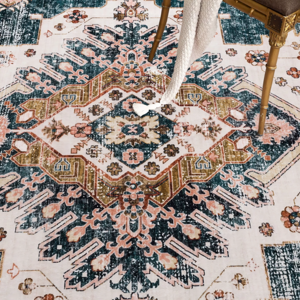 Persian Mirage Ivory, Dark Blue With Subtile Tones To Compliment